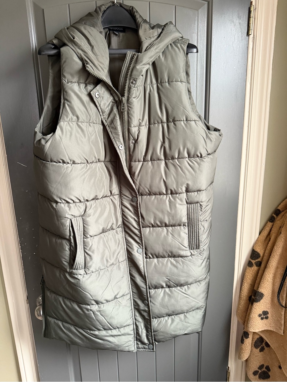 Source Unknown Olive Green Quilted Puffer Vest with Hood